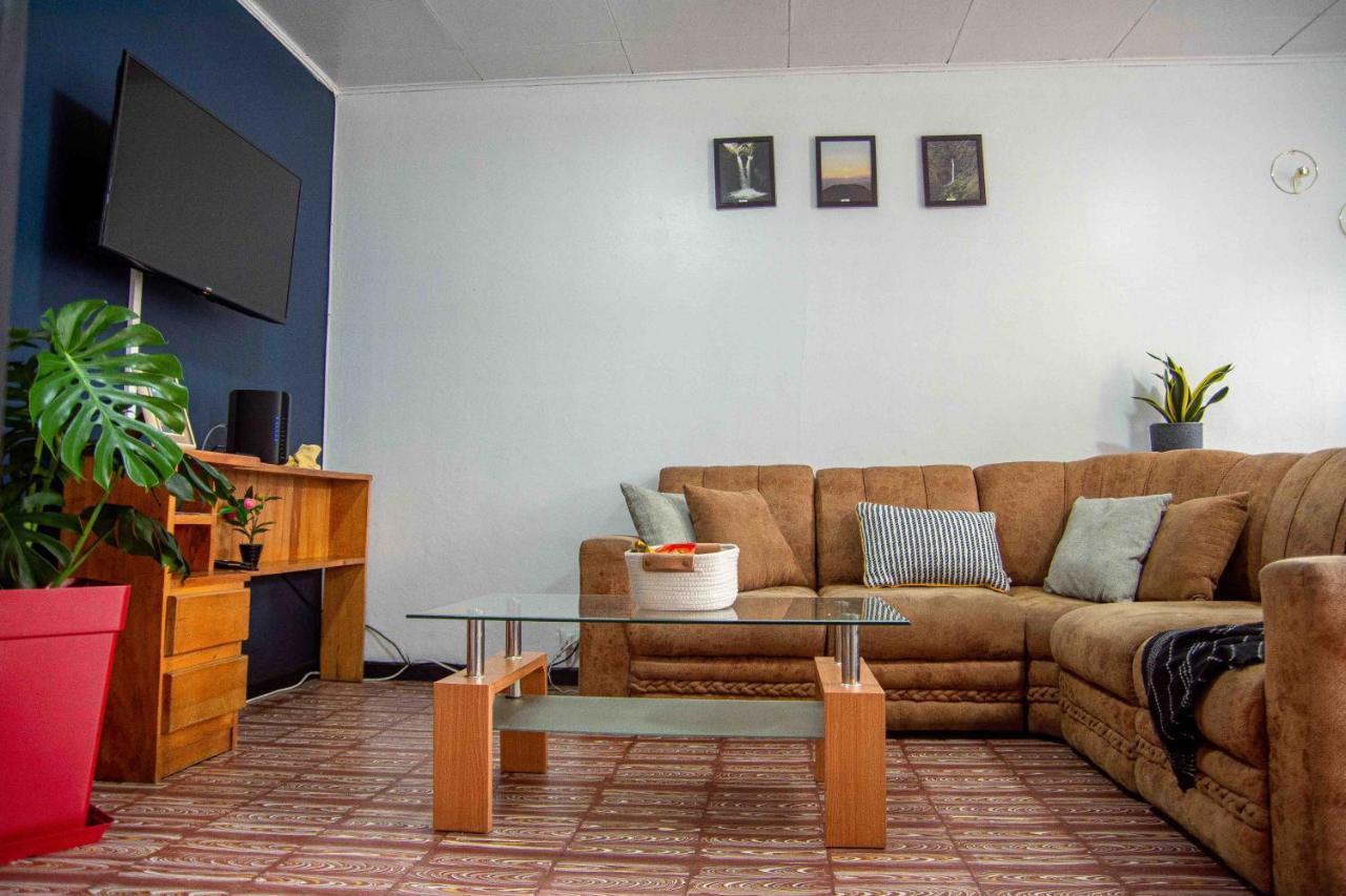 5 Min From The Airport - Perfect Stop Alajuela Exterior photo